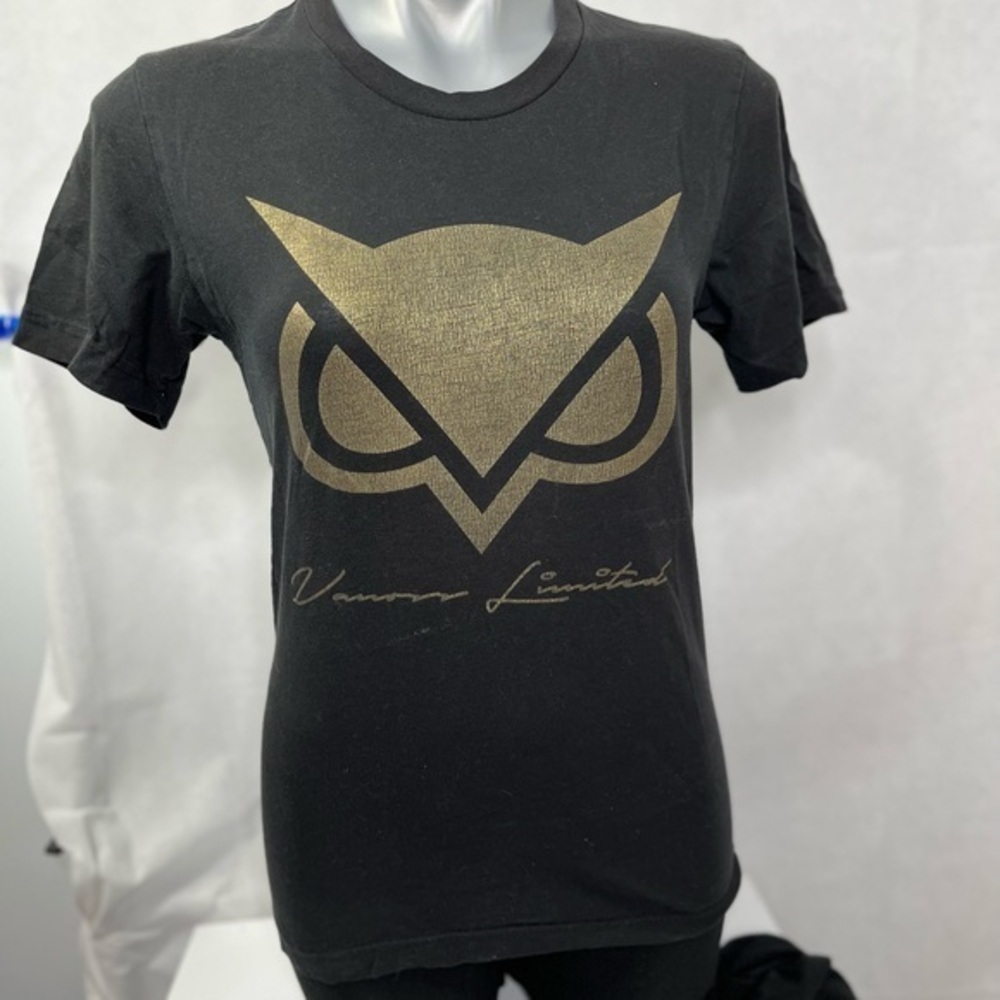 3 black dots black owl t-shirt